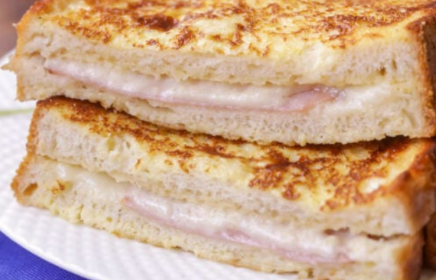 CROQUE MOINSIEUR SANDWICH